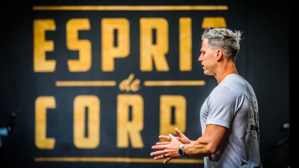 Trainer during training at Esprit De Corps CrossFit