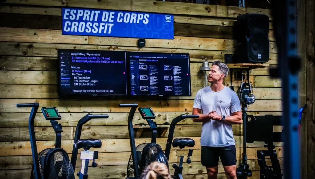 CrossFit training at Esprit De Corps CrossFit
